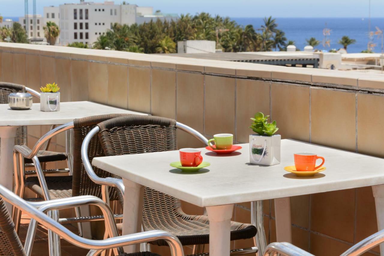 Pensión Magec Puerto del Carmen (Lanzarote) Exterior foto
